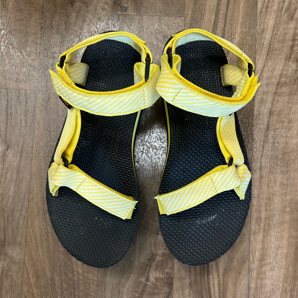 Tevas